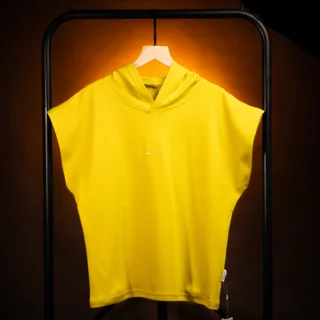 بسته ۴ عددی تیدا ؛ وست کلاه دار NIKE دورو پنبه خردلی